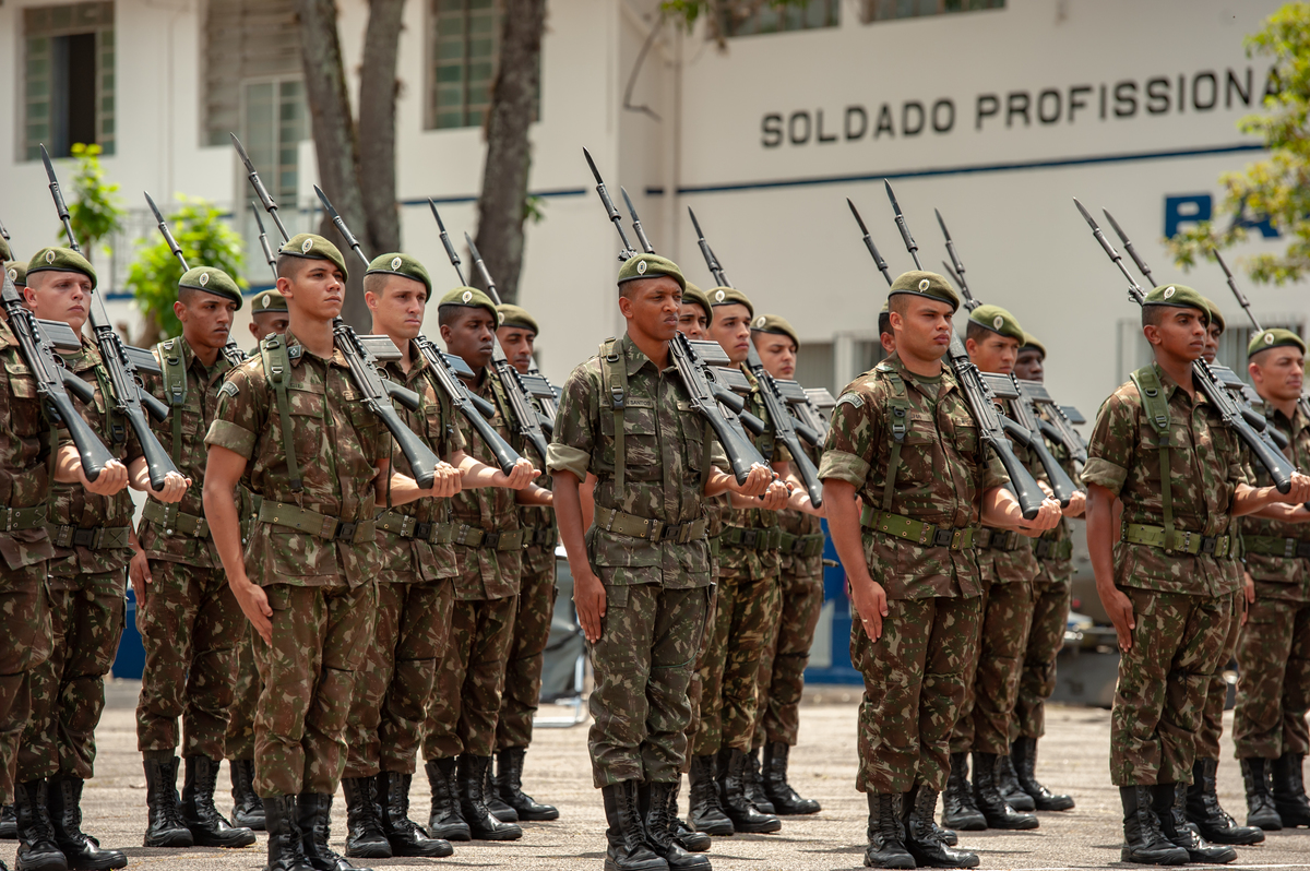 formatura cfs exercito brasileiro
