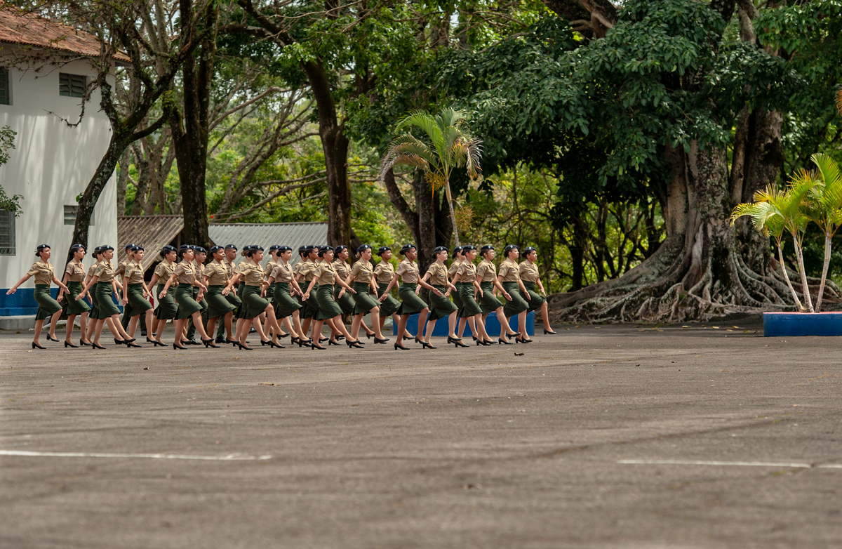 formatura cfs exercito brasileiro