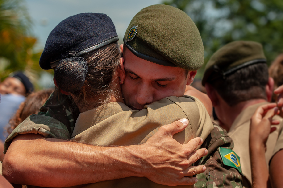formatura cfs exercito brasileiro