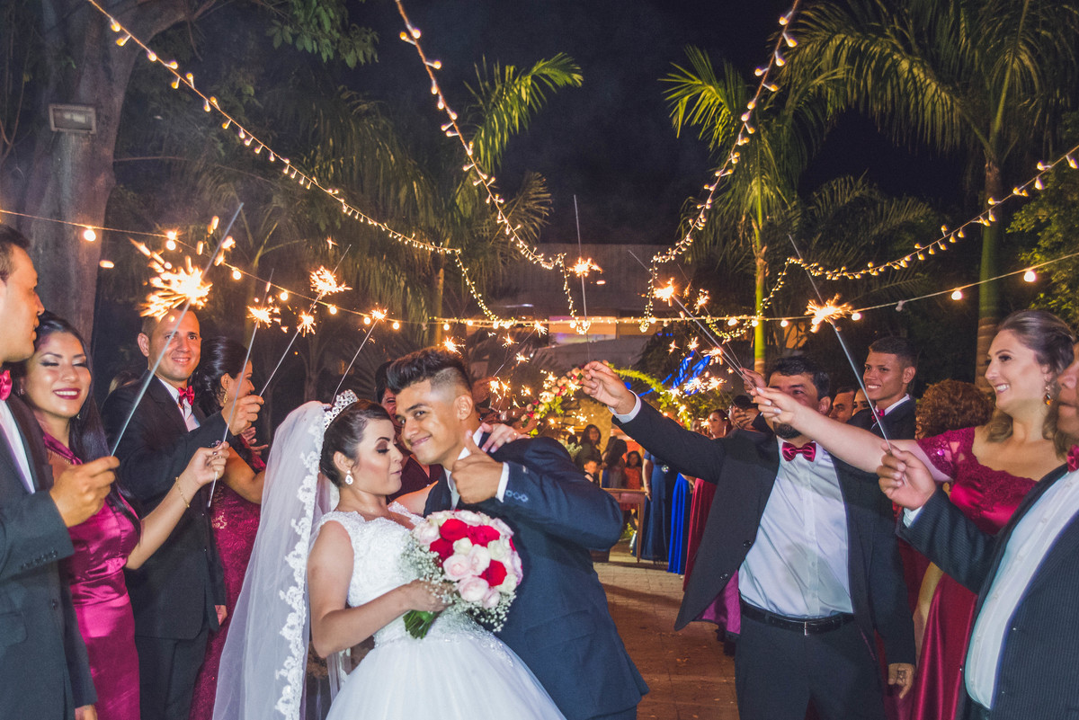 saída do recém casados 