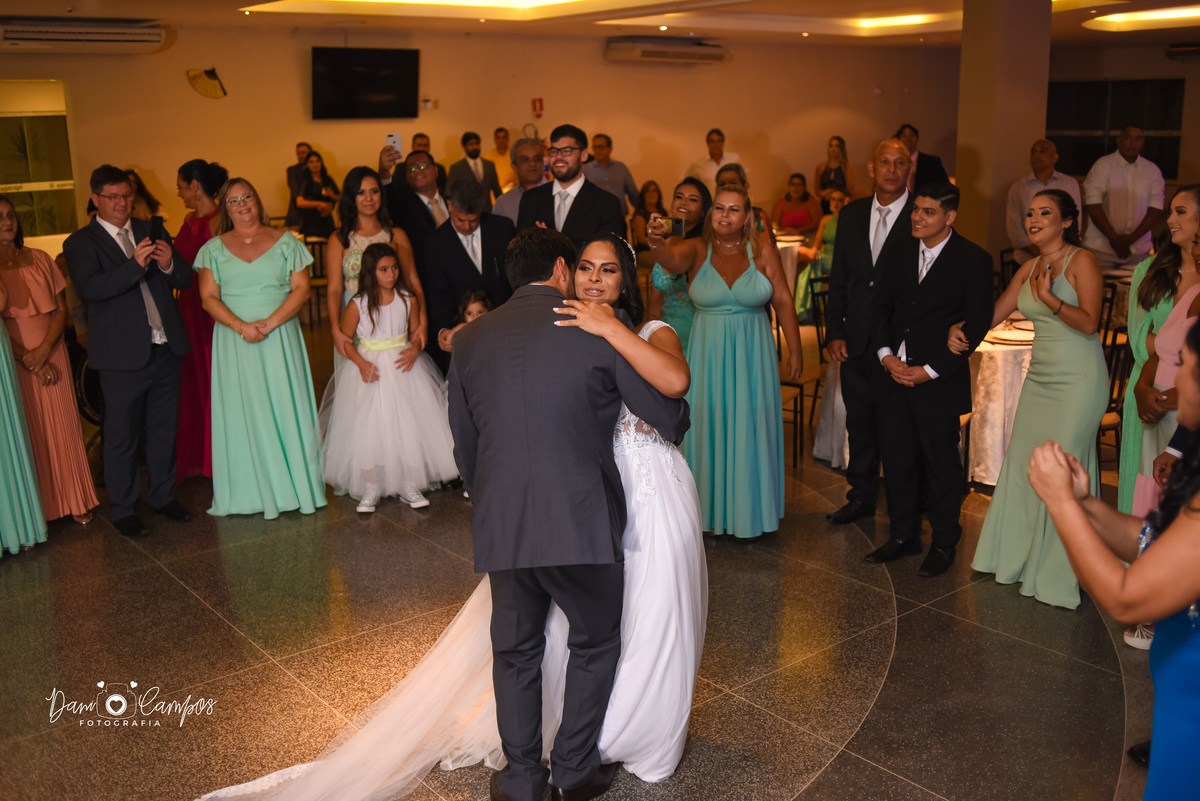 dança dos recém casados 