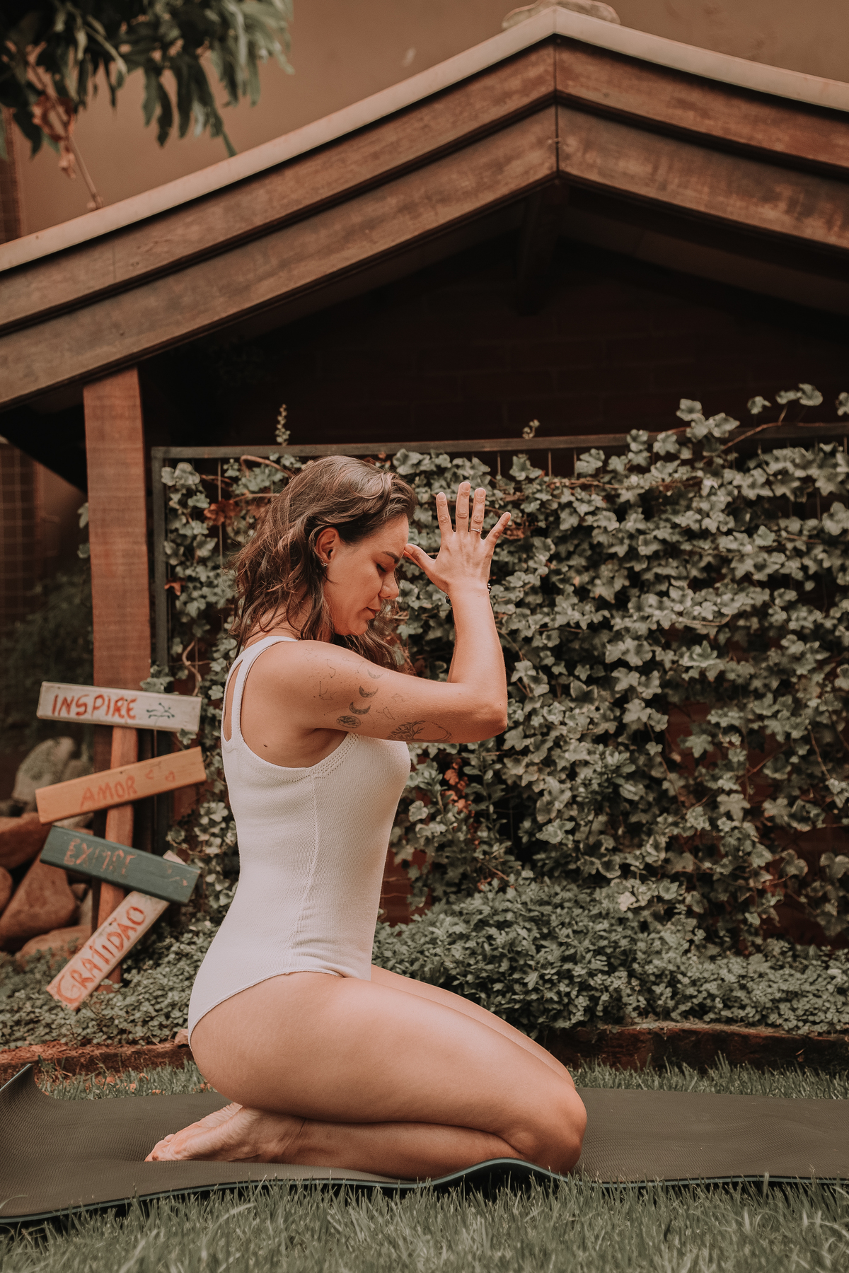 Retratos femininos no Yoga