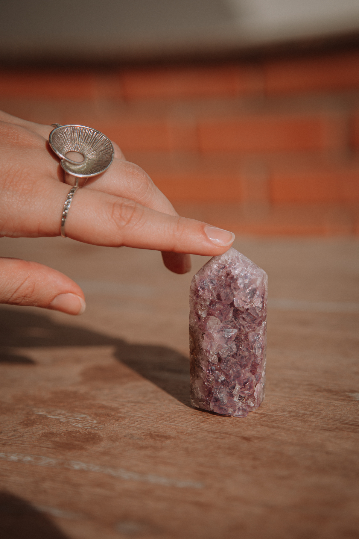 Fotogradia de cristais arqupetipo da Maga 