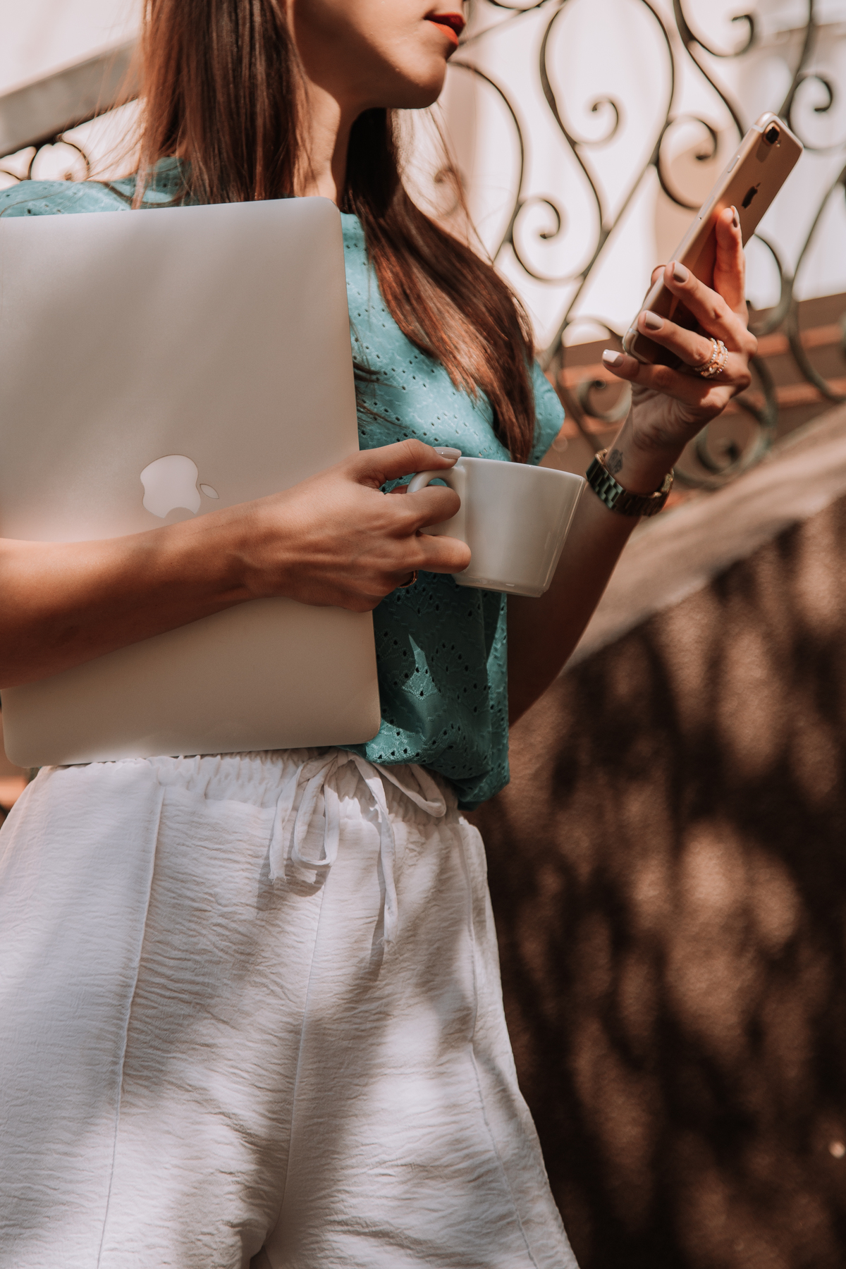Fotografia profissional que retrata a jornada da Sábia Terapeuta Ocupacional