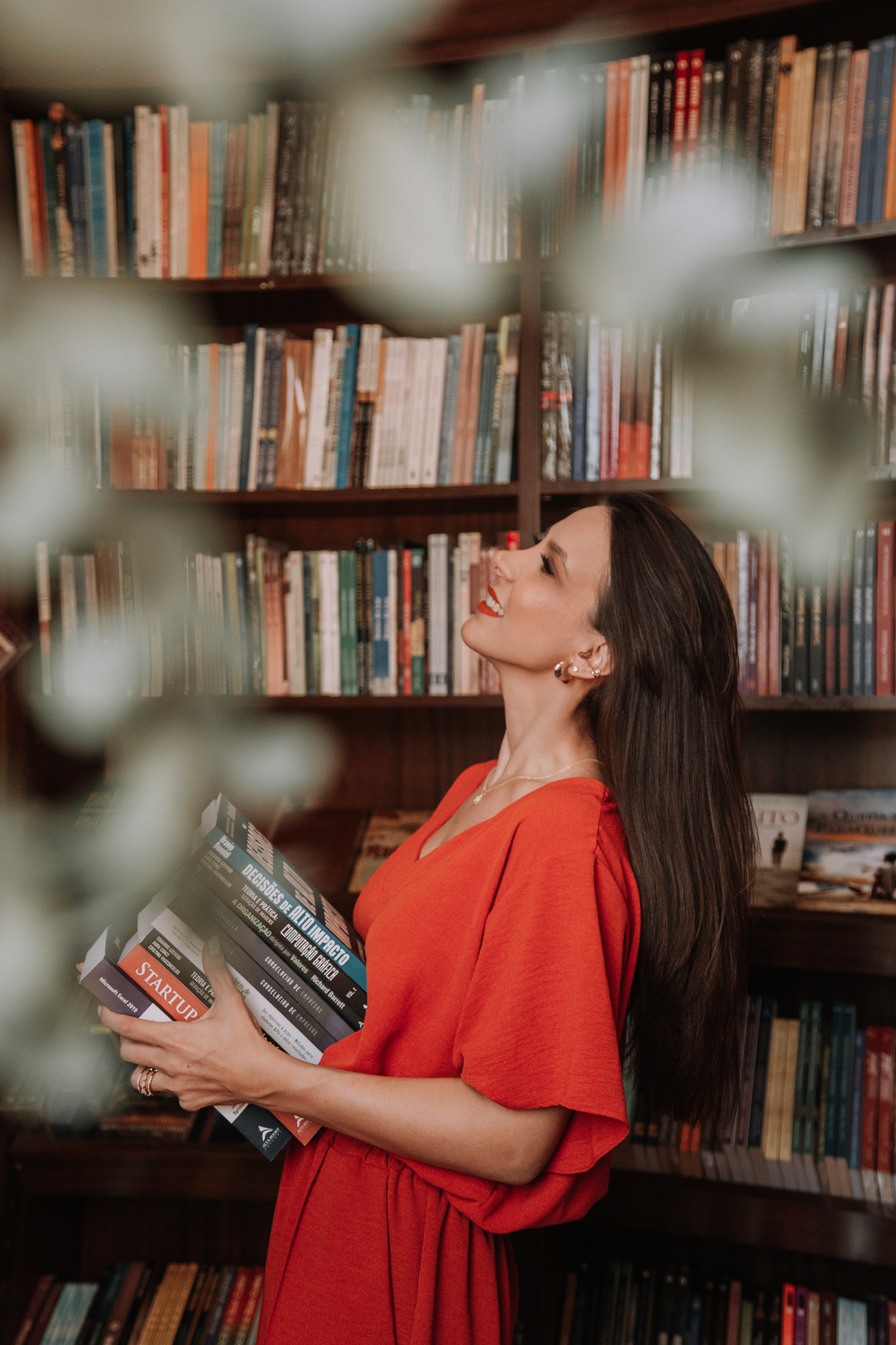 Ensaio fotográfico que destaca a força e a dedicação da Terapeuta Ocupacional
