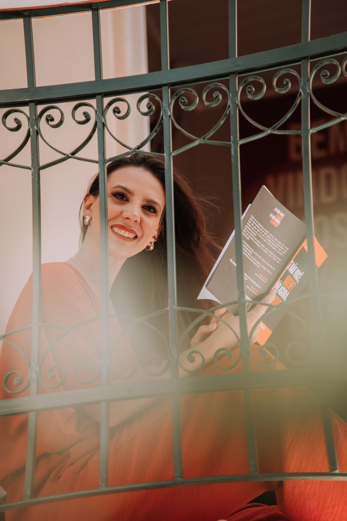 Fotografias que destacam a jornada de crescimento da Terapeuta Ocupacional