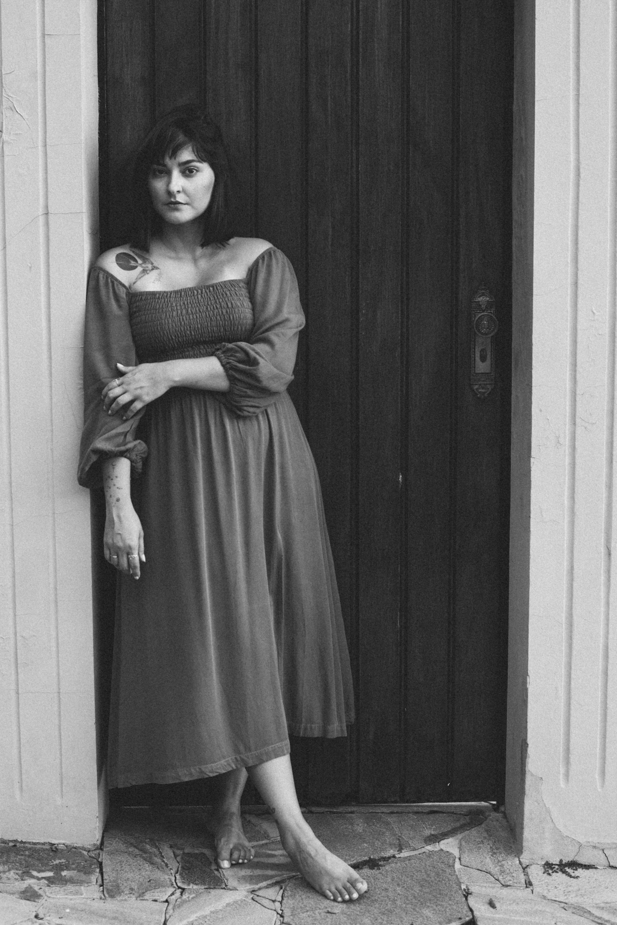 Fotografias que refletem a serenidade e a paz da mulher em ambientes naturais