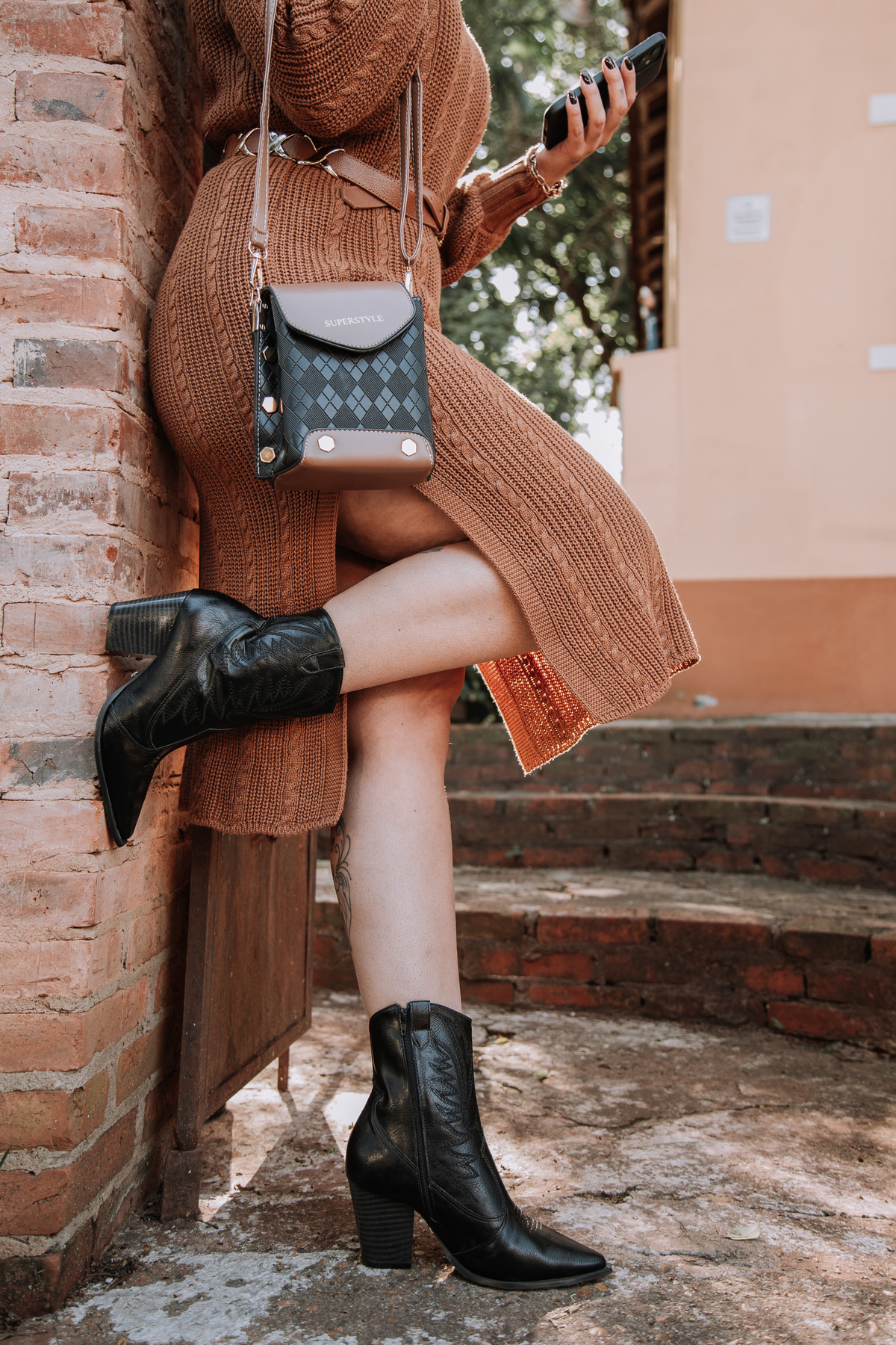 Fotógrafo que realça a elegância e o conforto dos calçados femininos 