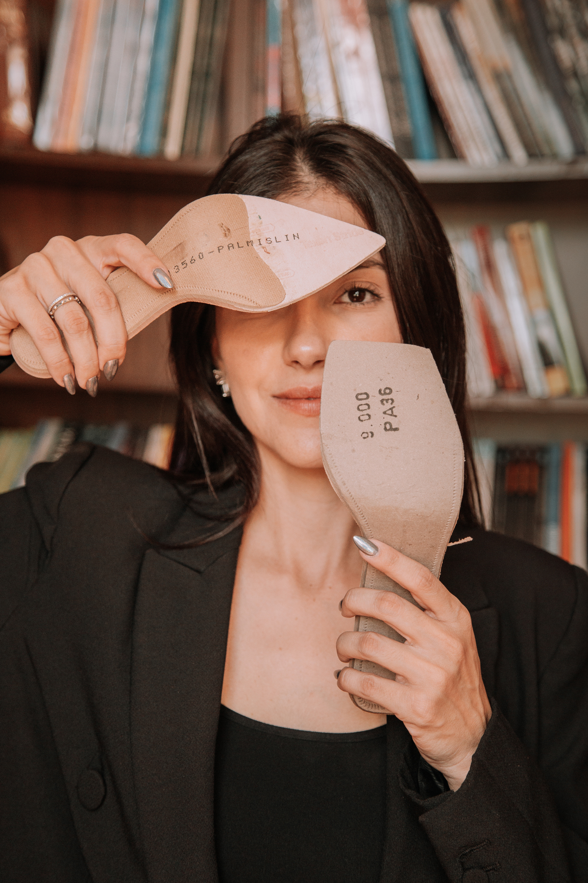 Retratos femininos para estilista de calçados femininos