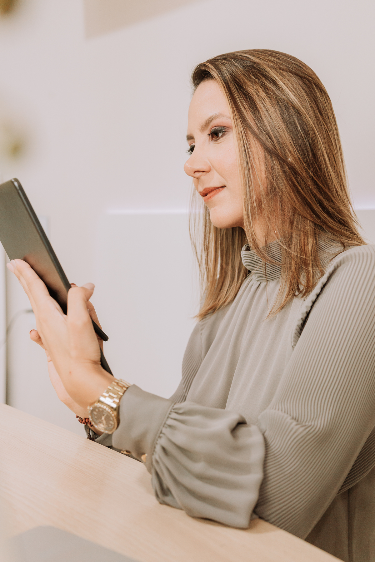 Fotógrafo especializado em retratos femininos para terapeutas ocupacionais