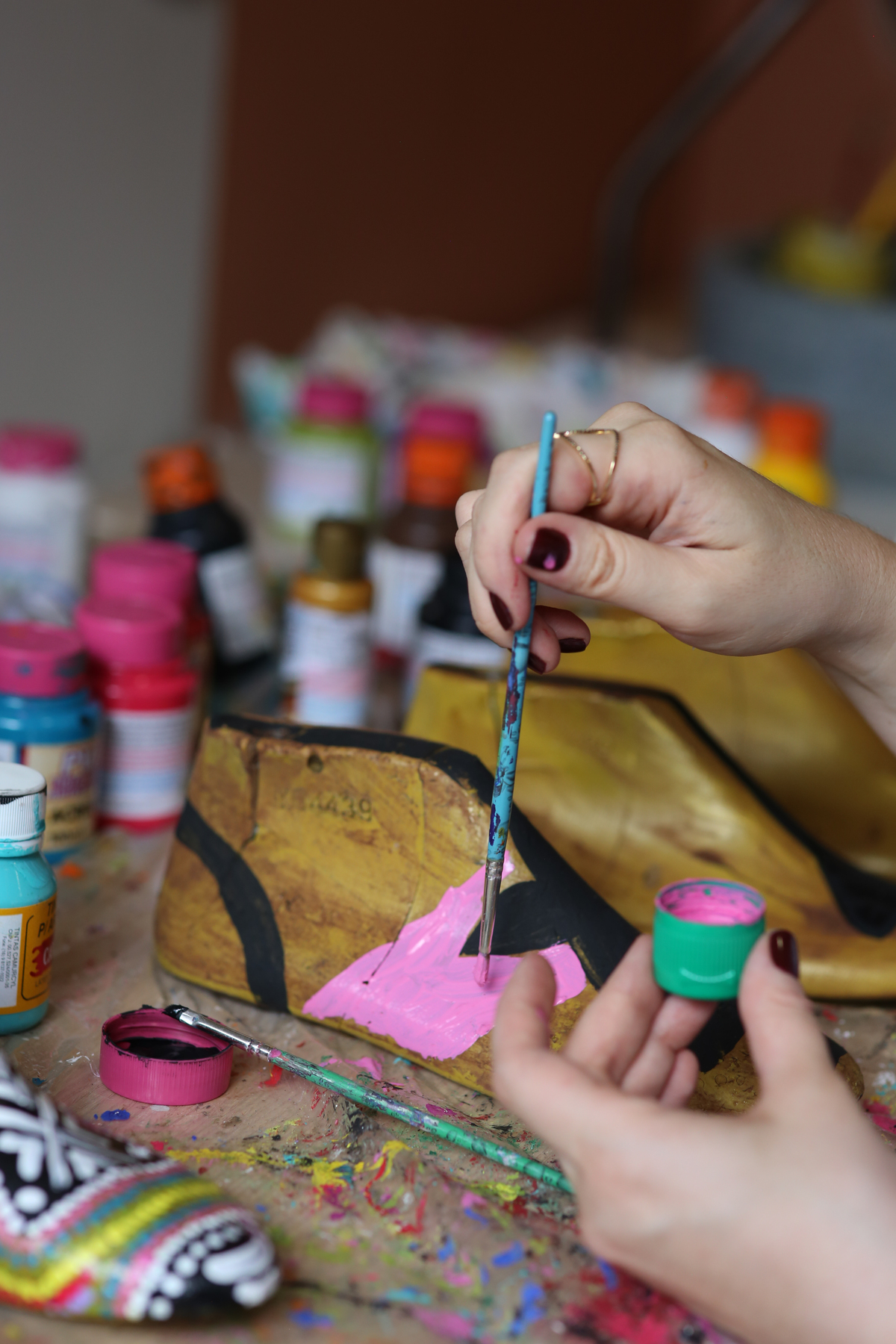 Retratos femininos com composições e enquadramentos criativos