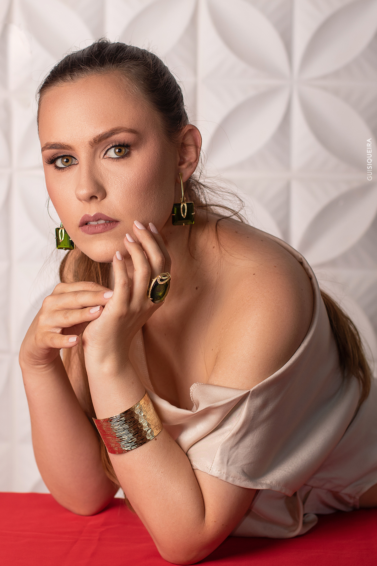 Fotografia feminina joalheria - Varginha