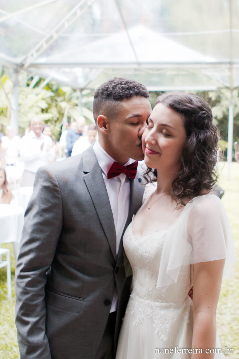 fotografia de  casamento 
casamento ao ar livre 
casamento no campo 
noiva  
vestido de noiva 
vestido a modista 
