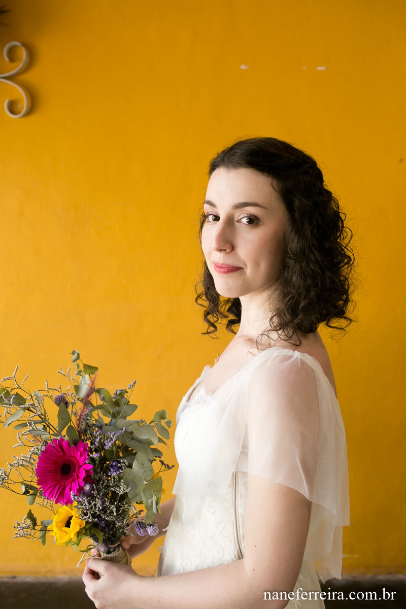fotografia de  casamento 
casamento ao ar livre 
casamento no campo 
noiva  
vestido de noiva 
vestido a modista 
