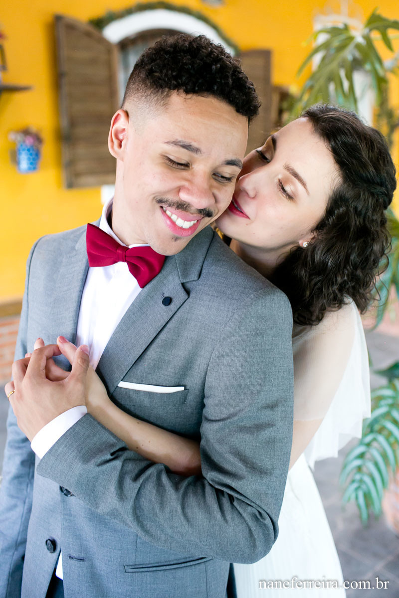 fotografia de  casamento 
casamento ao ar livre 
casamento no campo 
noiva  
vestido de noiva 
vestido a modista 
