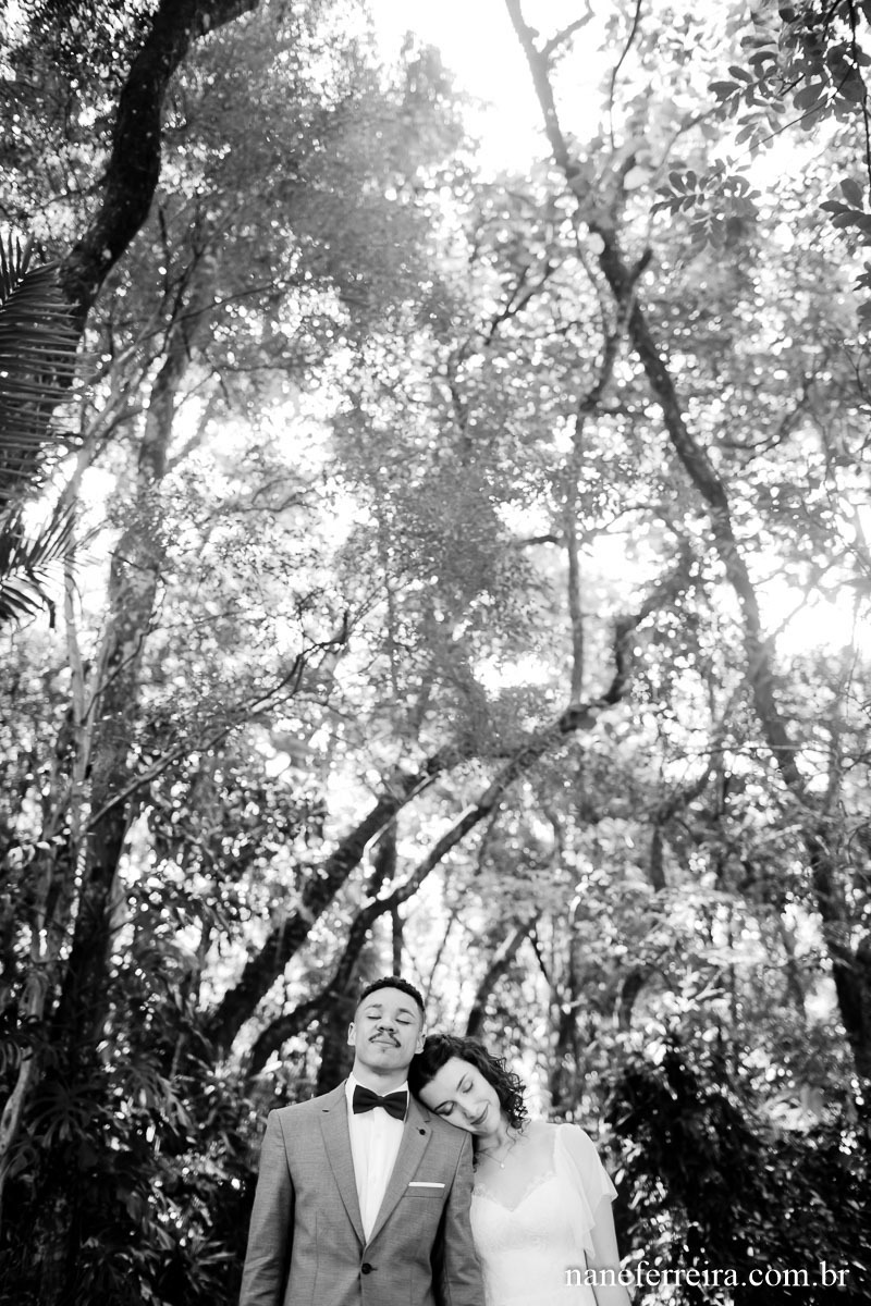 fotografia de  casamento 
casamento ao ar livre 
casamento no campo 
noiva  
vestido de noiva 
vestido a modista 
