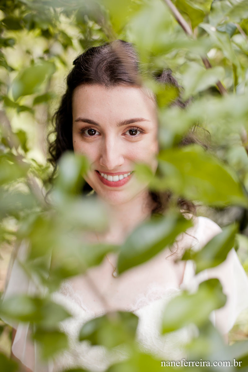 fotografia de  casamento 
casamento ao ar livre 
casamento no campo 
noiva  
vestido de noiva 
vestido a modista 

