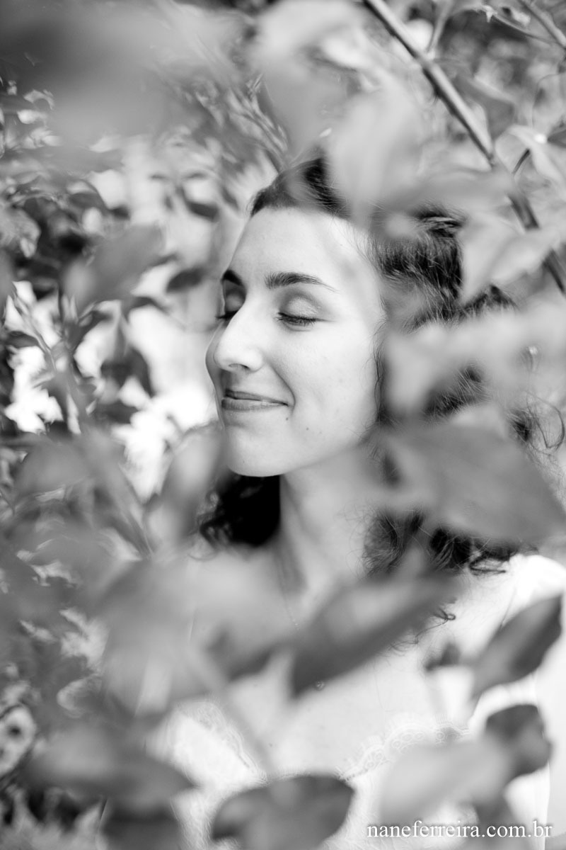 fotografia de  casamento 
casamento ao ar livre 
casamento no campo 
noiva  
vestido de noiva 
vestido a modista 
