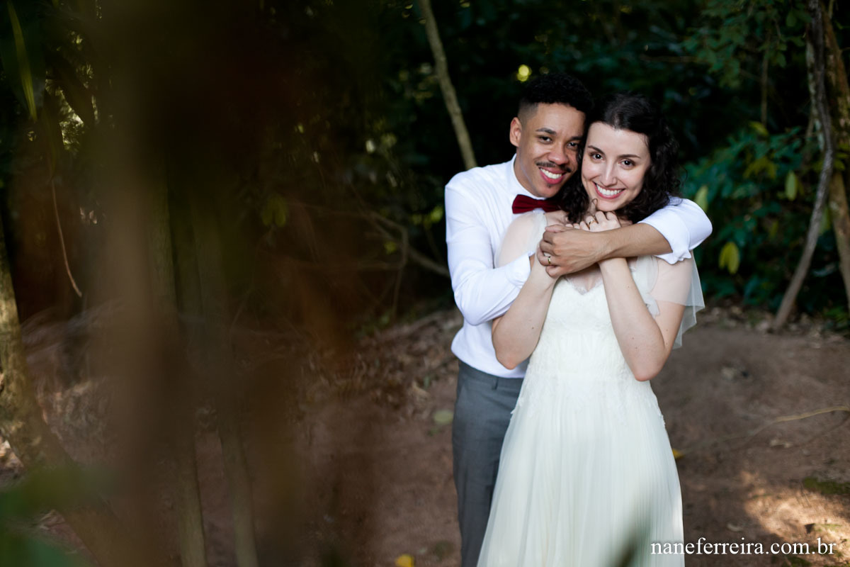 fotografia de  casamento 
casamento ao ar livre 
casamento no campo 
noiva  
vestido de noiva 
vestido a modista 
