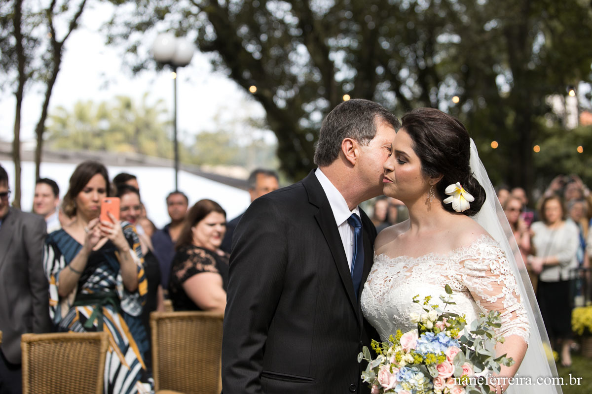 Fotografia de casamento 
noiva 
vestido de noiva 
casamento ao ar livre 
