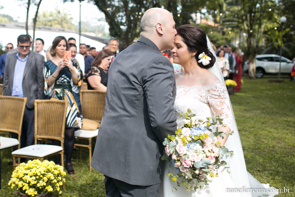 Fotografia de casamento 
noiva 
vestido de noiva 
casamento ao ar livre 

