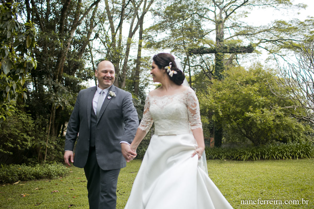 Fotografia de casamento 
noiva 
vestido de noiva 
casamento ao ar livre 
ensaio dos noivos 