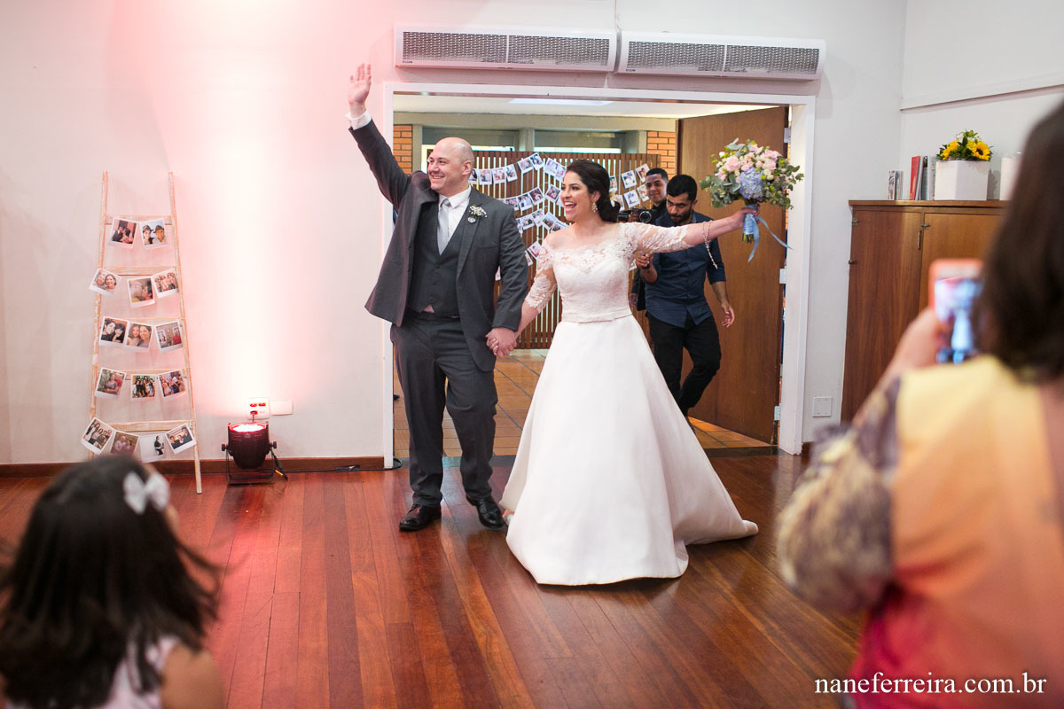 Fotografia de casamento 
noiva 
vestido de noiva 
casamento ao ar livre 
festa de casamento 