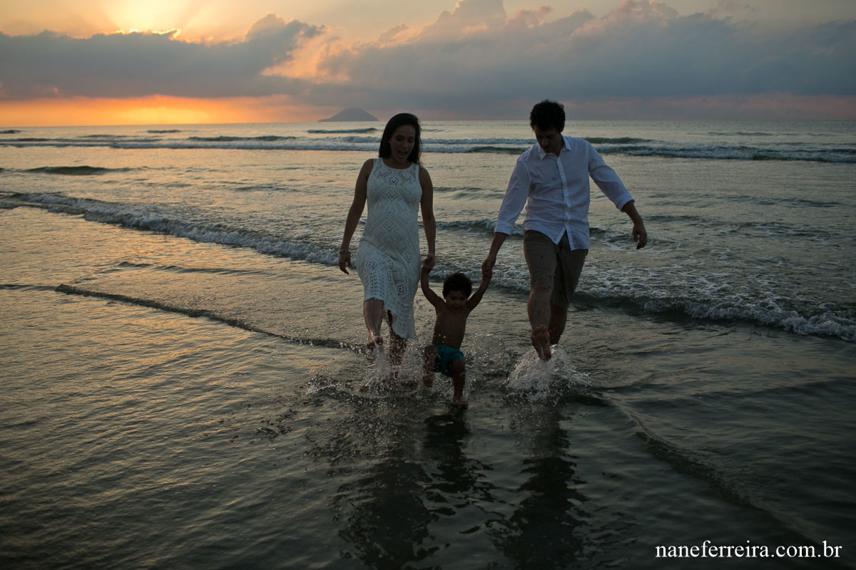 Fotografia gestante 
ensaio gestante externo 
ensaio gestante praia 
fotos de grávida na praia 