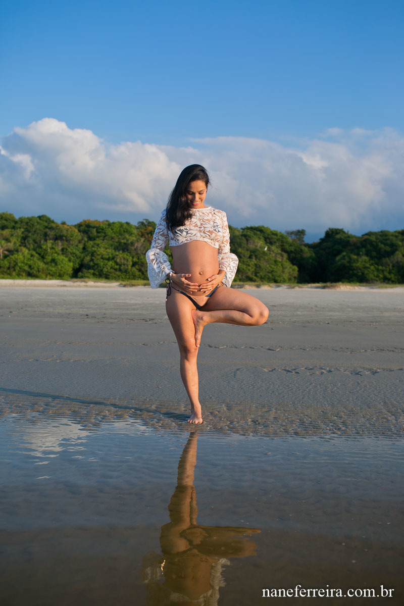 Fotografia gestante 
ensaio gestante externo 
ensaio gestante praia 
fotos de grávida na praia 
yoga 