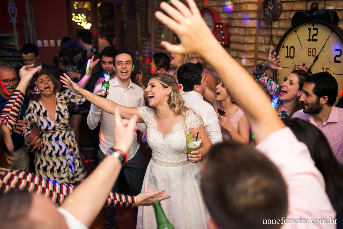 fotografia de casamento 
espaço quintal 
casamento de dia 