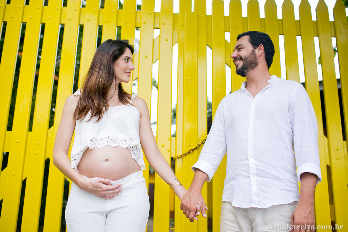 Ensaio gestante na praia 
Fotografia gestante 
ensaio gestante ao ar livre 
