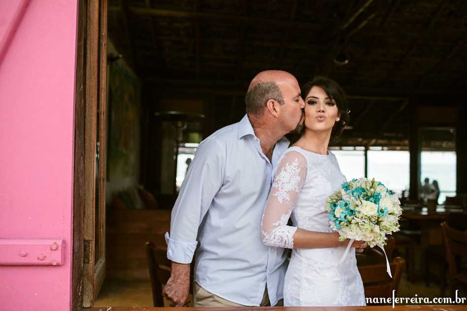Fotografia de casamento na praia 
fotografia de casamento 
mini-wedding na praia 
making of 
noiva 
