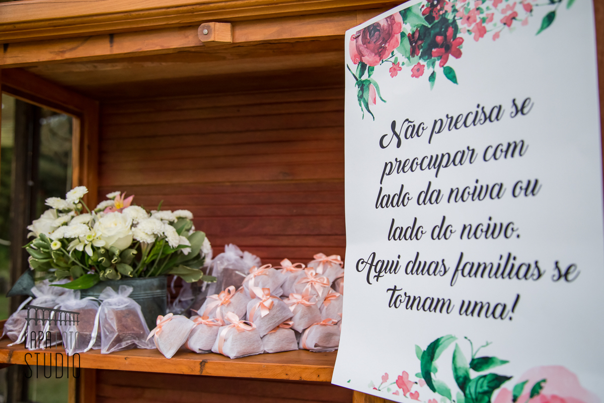 Decoração de casamento em Friburgo, no restaurante Trilhas do Araçari.