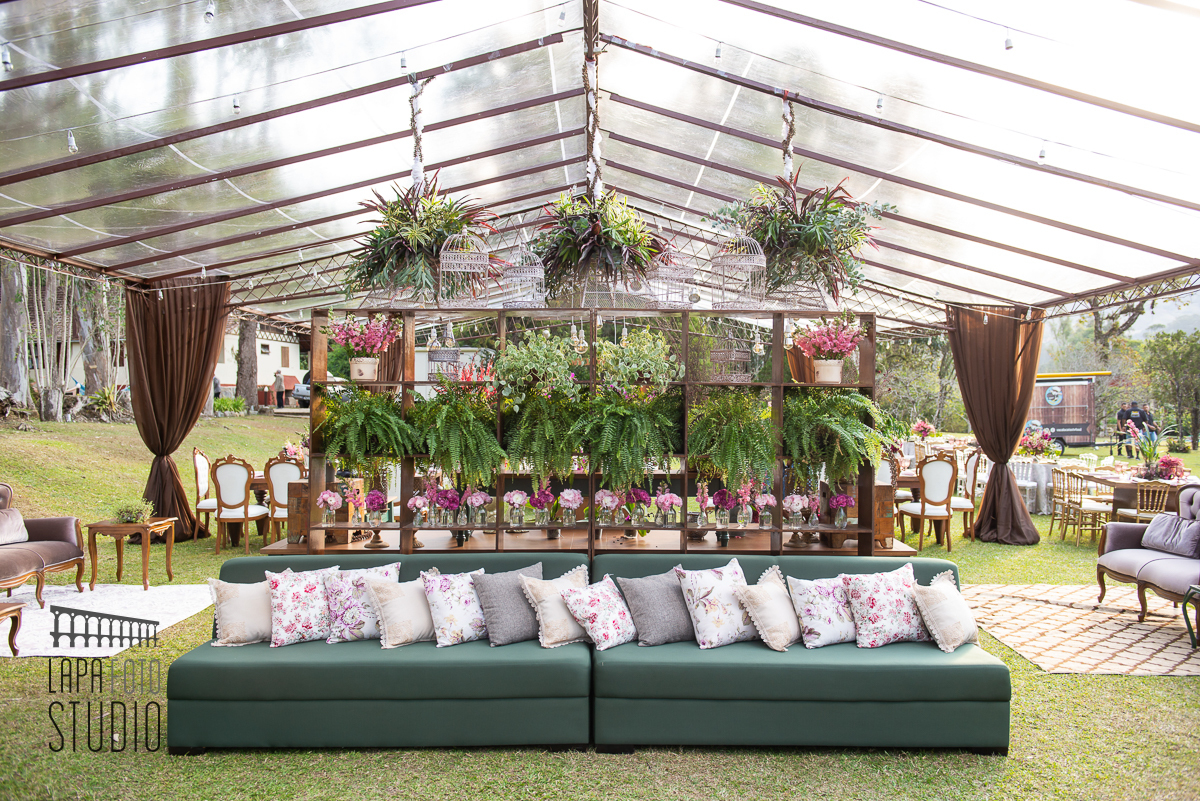 Louge decorado para casamento em Visconde de Mauá