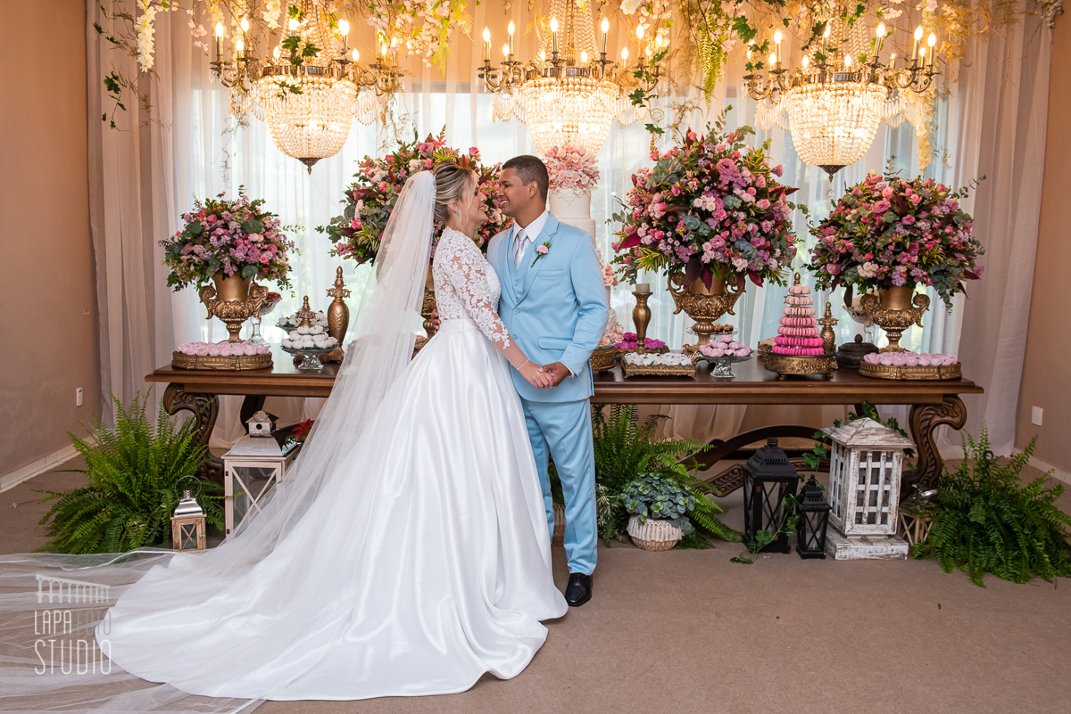 Noivos no Ballroom Alto da Boa Vista