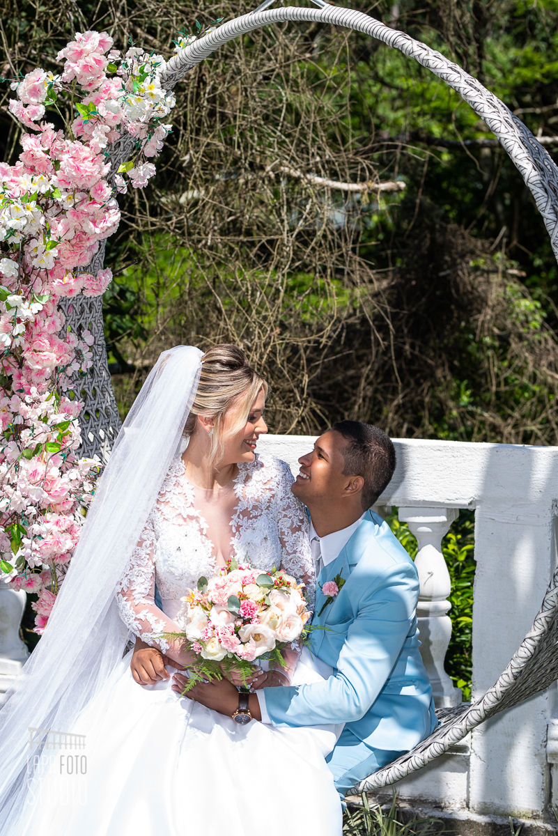 Foto dos noivos na casa de festas Ballroom