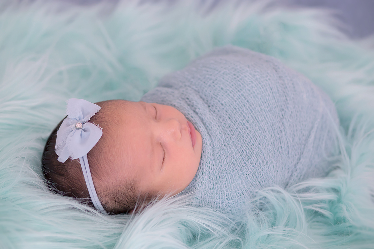 Fotografia de newborn da Liz de 8 dias em Pará de Minas