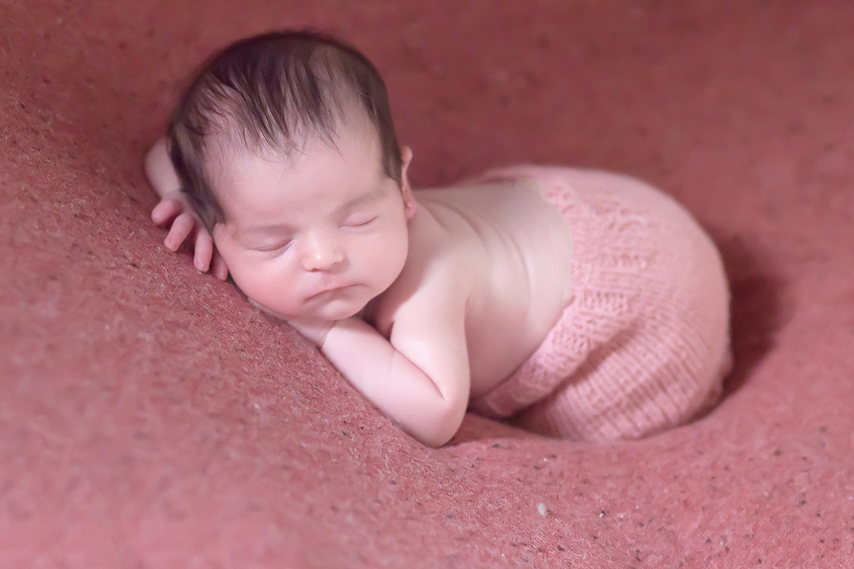 Ensaio de newborn em Pará de Minas da Maité de 12 dias