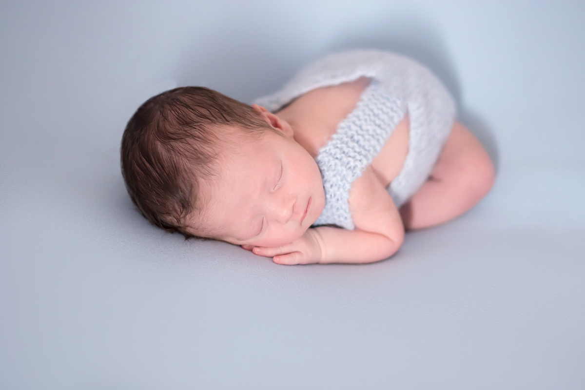 Ravi em suas fotos de newborn em Pará de Minas