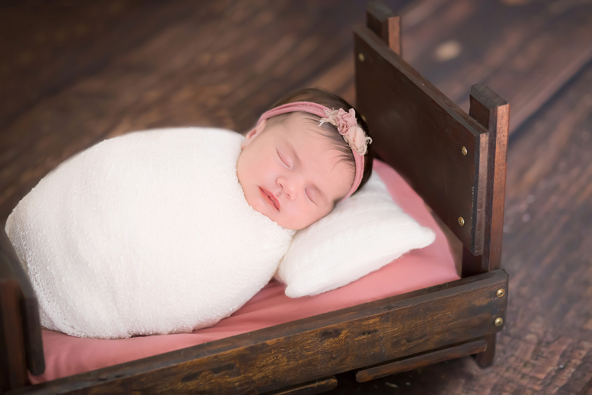 Ensaio de newborn da Laura de 11 dias em Para de Minas