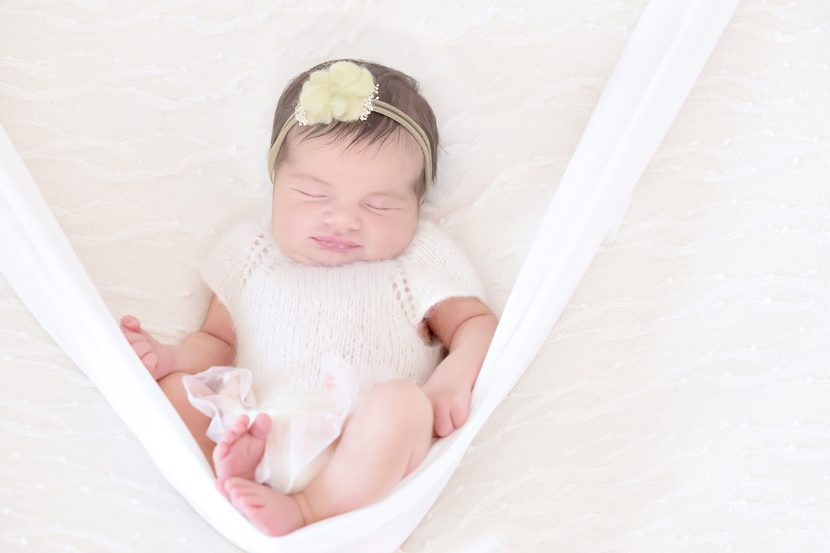 Fotos de recém nascidos da Laura de 11 dias em Pará de mInas