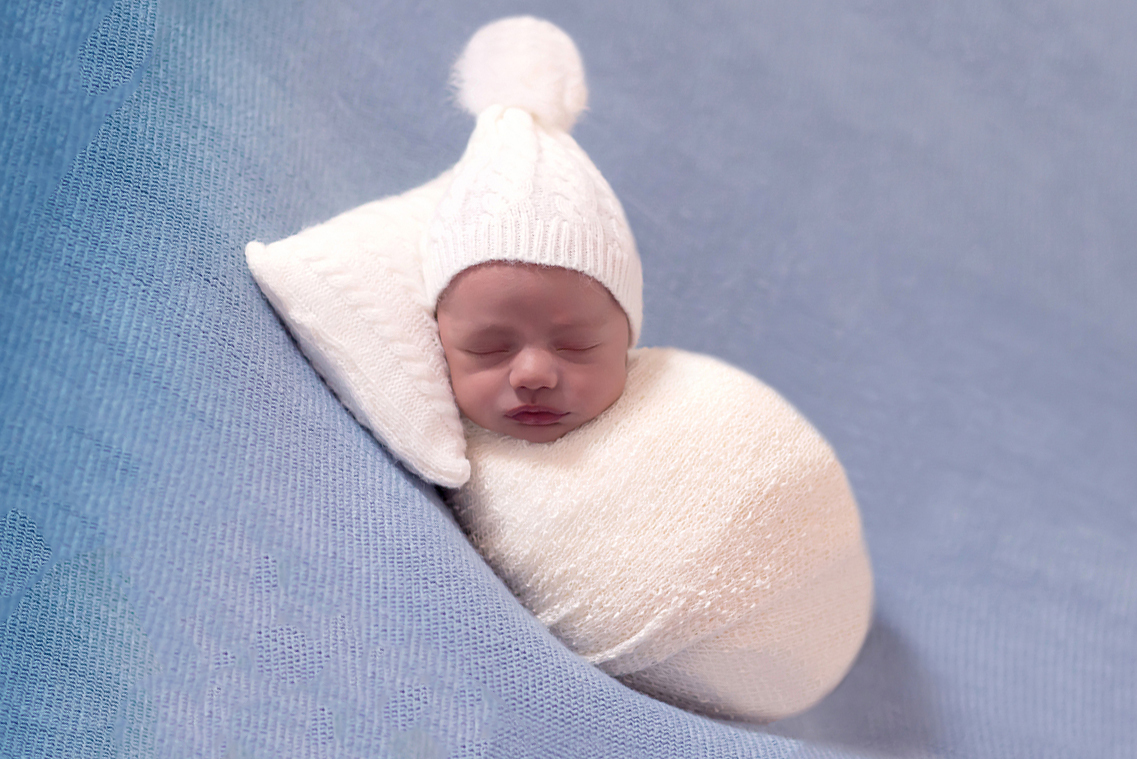 Fotografia de newborn em Pará de Minas, Davi de 11 dias.