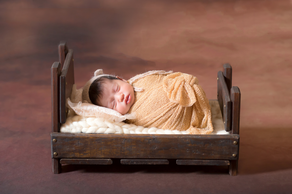 Ensaio de recém nascido da Maria Vitória, de 12 dias. Fotos realizadas em Pará de Minas