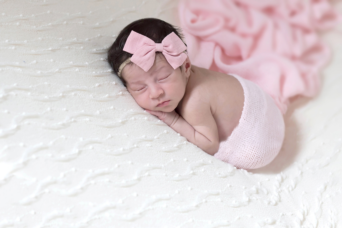 Alice modelando pela primeira vez, com 13 dias de vida, em Pará de Minas