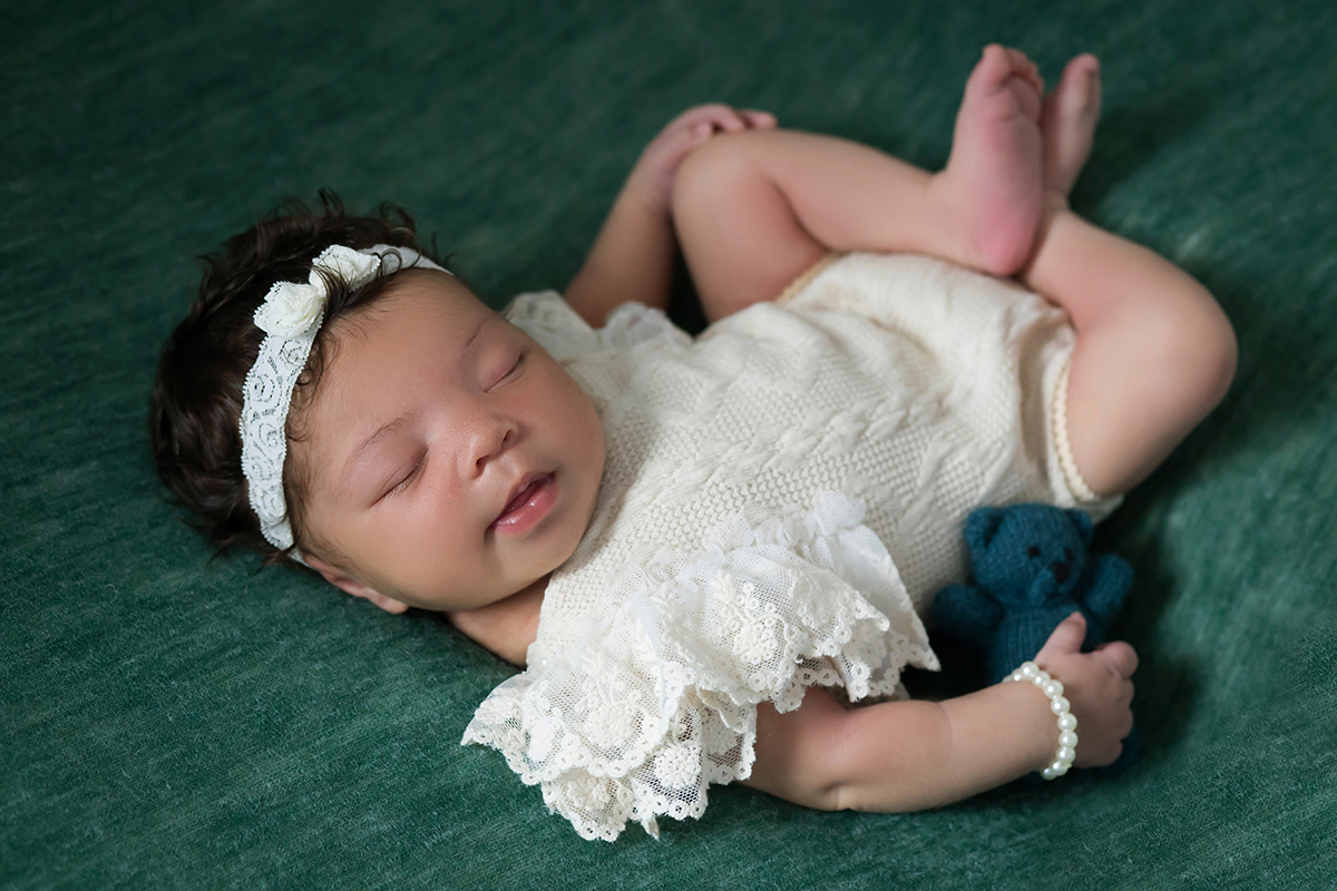 Fotografias newborn da Aurora de 13 dias