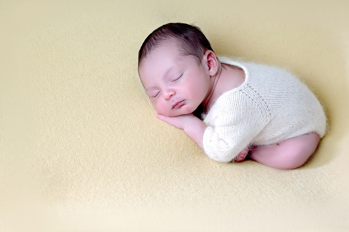 Fotos de newborn do Issac de 9 dias de vida em Pará de Minas