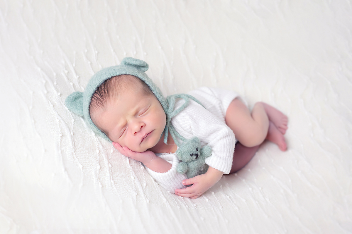 Ensaio newborn d Antônio de 10 dias em Pará de Minas