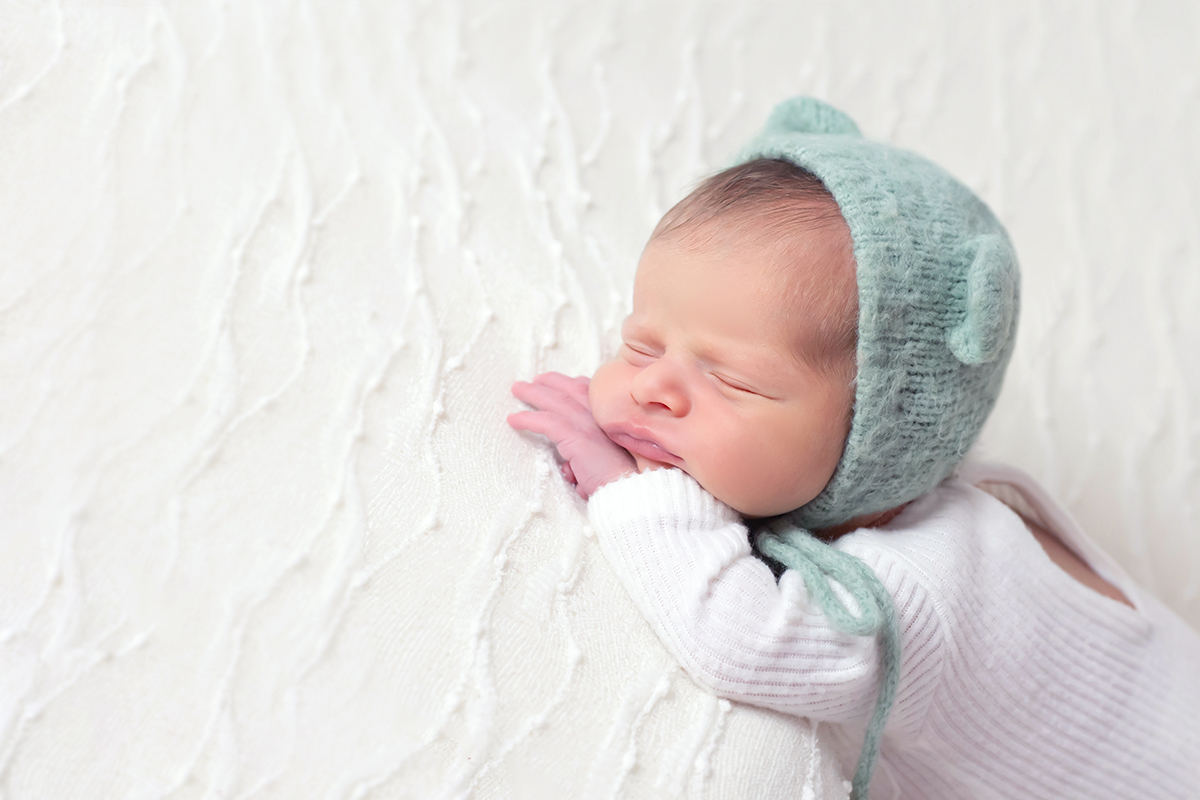 Fotos de recém nascido do Antônio de 10 dias em Pará de Minas