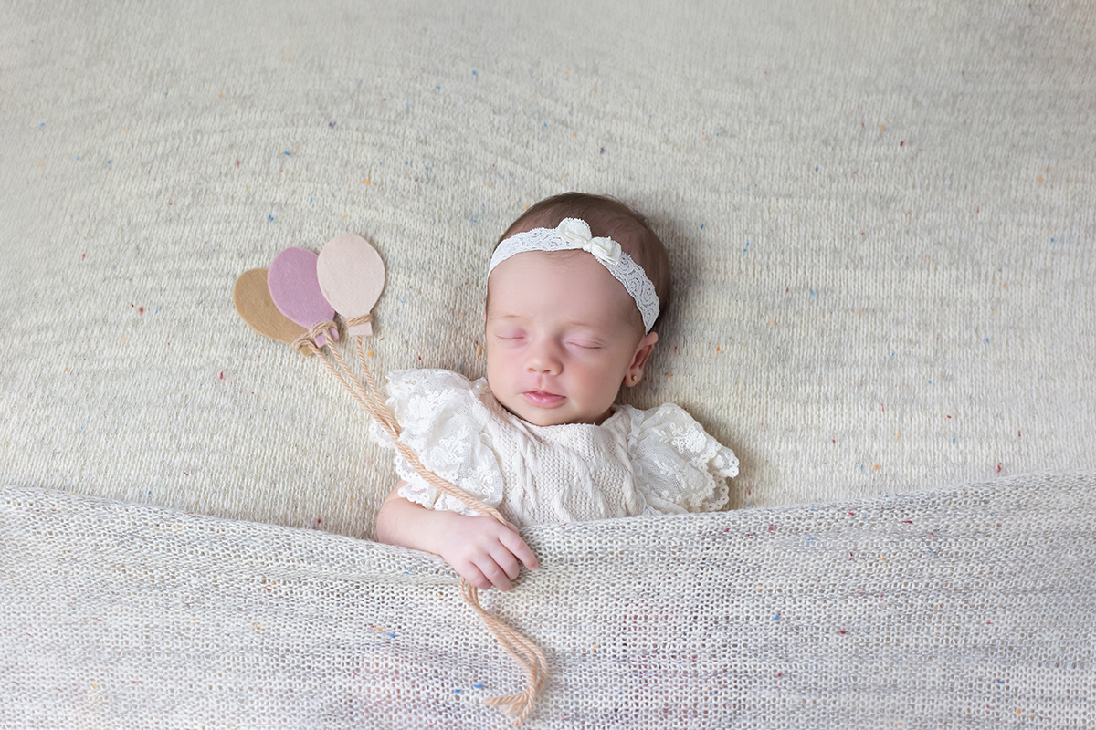 Fotos newborn da Ayla de 12 dias em Pará de Minas