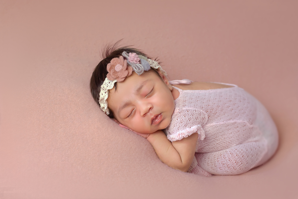 Fotografia de newborn da Sophia de 15 dias em Pará de Minas